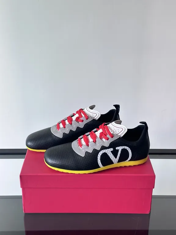 Valentino Shoe 